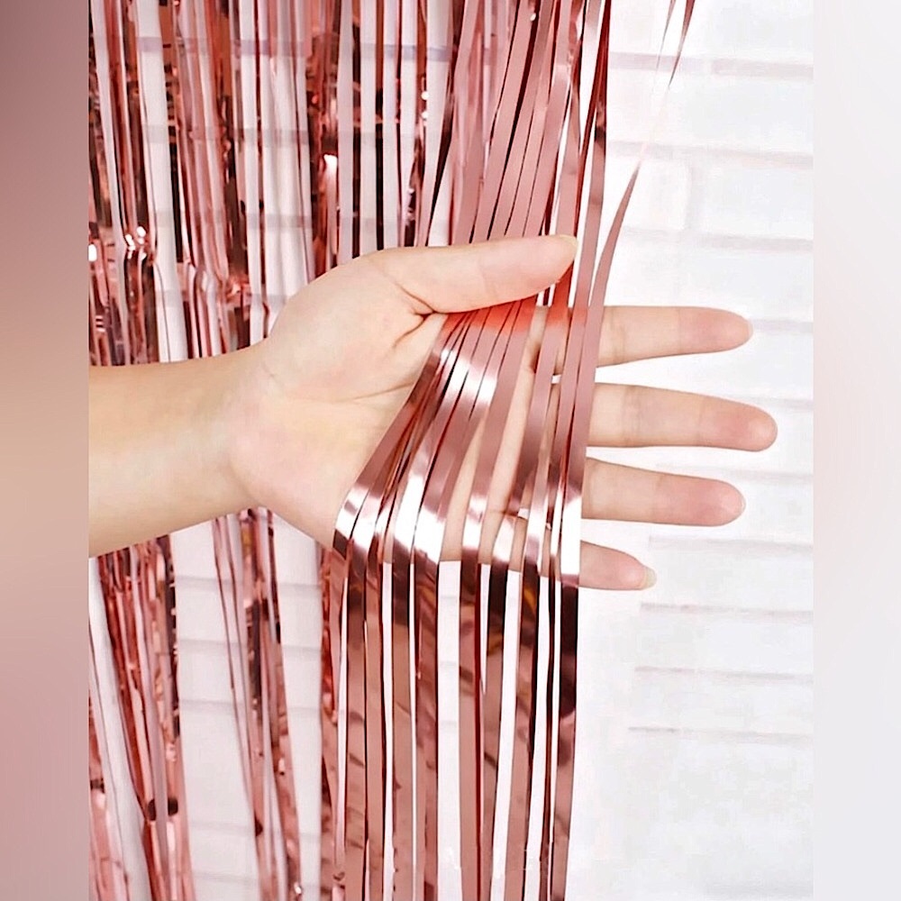 Pink Rose Gold Metallic Tinsel Foil Fringe Curtains Party Holiday NEW UNUSED